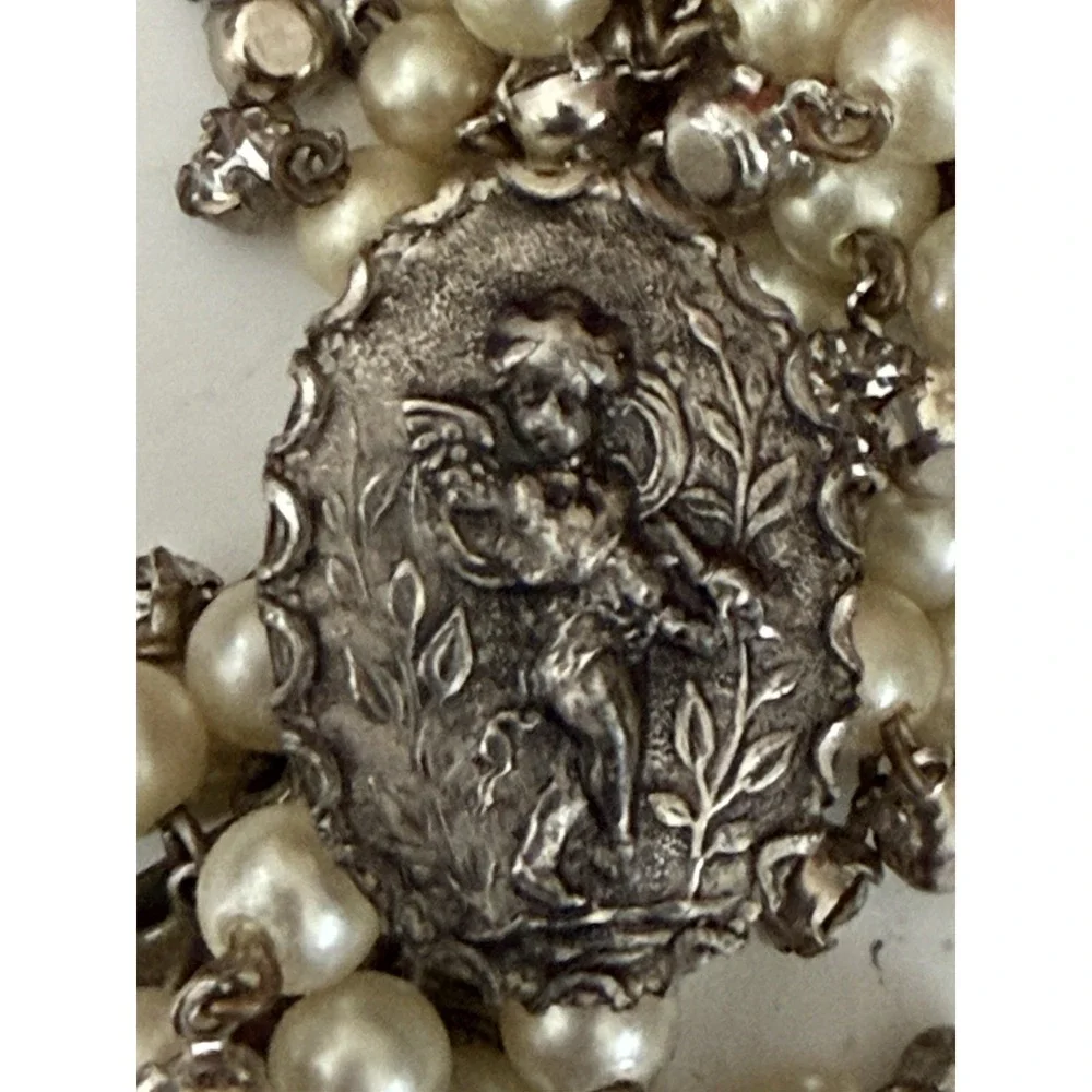 Vintage Silver Tone Oval  Cherub Cufflinks Antique Suit Accessory Unique Details